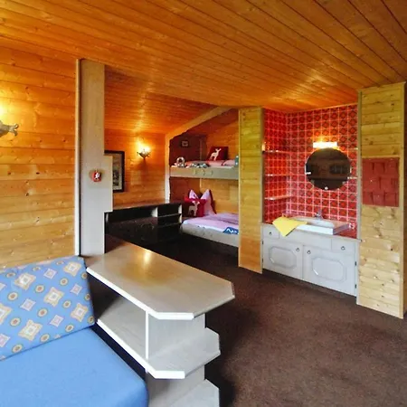 Holiday House, Dien 펜션 디엔텐암호크코니그